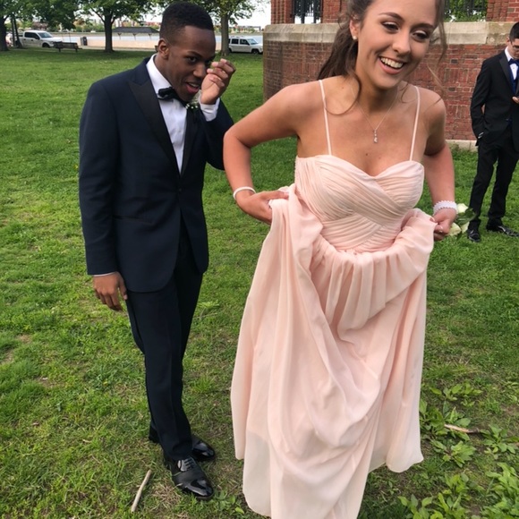 PROM DRESS - Picture 3 of 3